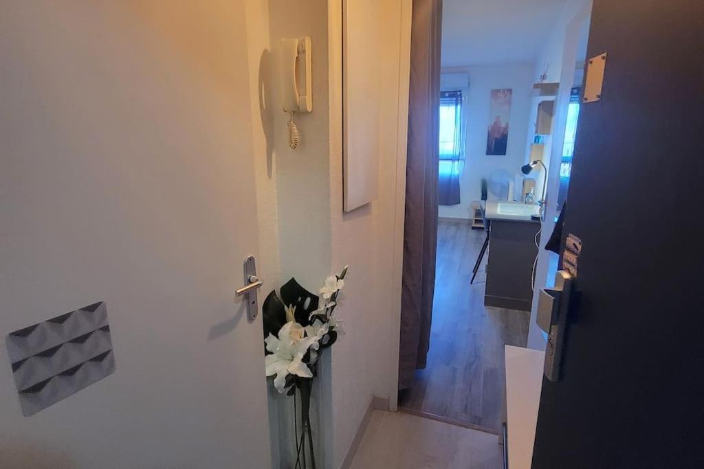 Fully Equipped Apartment St Charles Station Marseille Exteriör bild